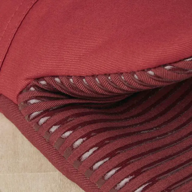 Alt view image 3 of 7 - Beacon Two-Tone Non-Slip Oven Mitt Set, Passion Red/Bordeaux, 5.75"x13", 2 Piece