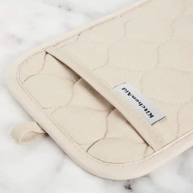 Alt view image 5 of 7 - Quilted Cotton Terry Cloth Oven Mitt, Pot Holder, Kitchen Towel 4-Pack Set, Heat Resistant, Silicone Grip, 16"x26", 7"x13" & 7"x10", Milkshake Tan
