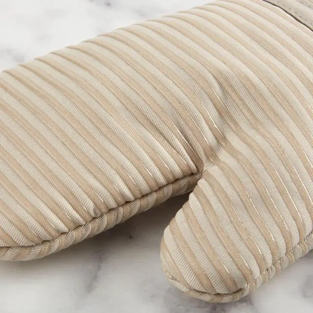 Alt view image 4 of 7 - Quilted Cotton Terry Cloth Oven Mitt, Pot Holder, Kitchen Towel 4-Pack Set, Heat Resistant, Silicone Grip, 16"x26", 7"x13" & 7"x10", Milkshake Tan