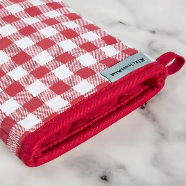 Alt view image 3 of 5 - Gingham Oven Mitt 2-Pack Set, Passion Red, 7"x13"