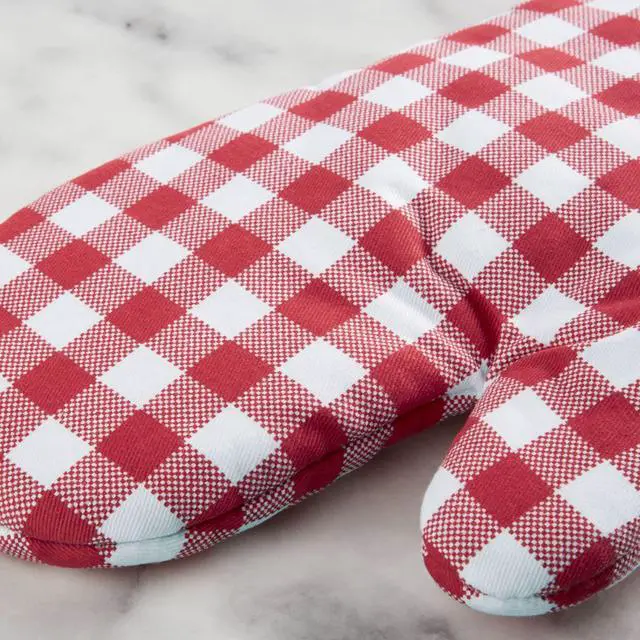 Alt view image 4 of 5 - Gingham Oven Mitt 2-Pack Set, Passion Red, 7"x13"