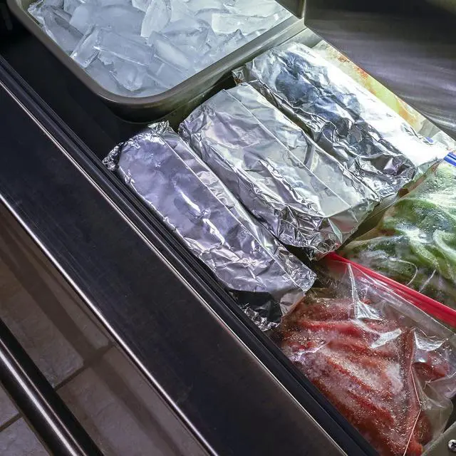Alt view image 5 of 7 - Heavy Duty Non-Stick Aluminum Foil for Cooking, Grilling and Food Storage, Food Safe, 95 Sq Ft