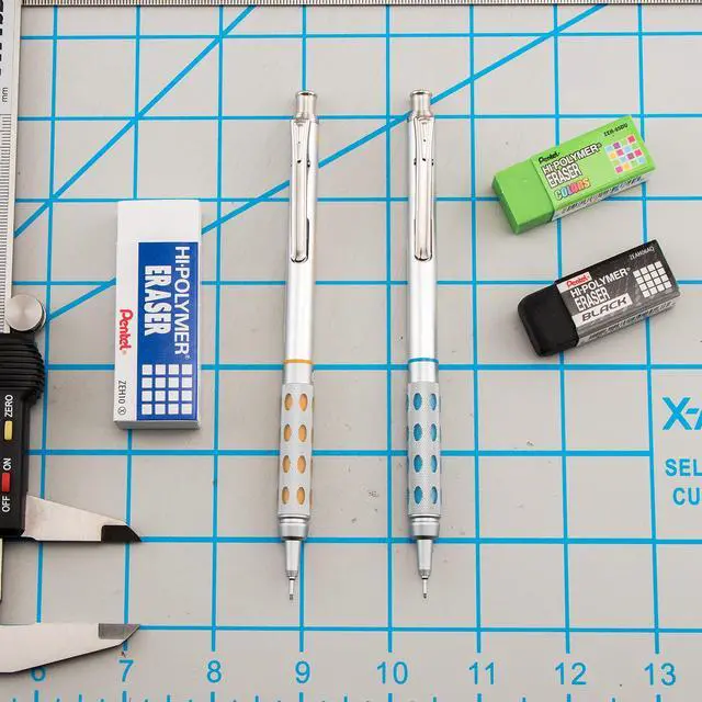 Main image of Graph Gear 1000 Automatic Drafting Pencil, 0.7mm Lead Size, Blue Barrel, 1 Each (PG1017C)