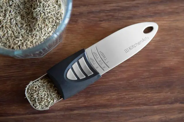 Alt view image 3 of 6 - Stainless Steel Pro Sliding Adjust-A-Tablespoon and Teaspoon Set