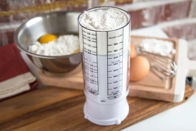 Alt view image 5 of 7 - Adjustable Measuring Tool Set, Includes Adjustable Teaspoon, Tablespoon, and 2 Cup Measuring Cup