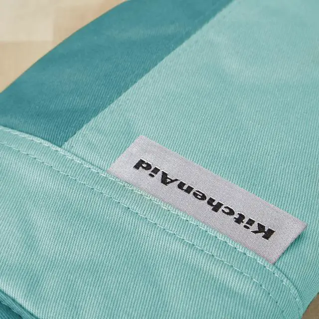 Alt view image 7 of 7 - Beacon Two-Tone Non-Slip Mini Oven Mitt Set, Aqua Sky, 5.5"x8", 2 Piece