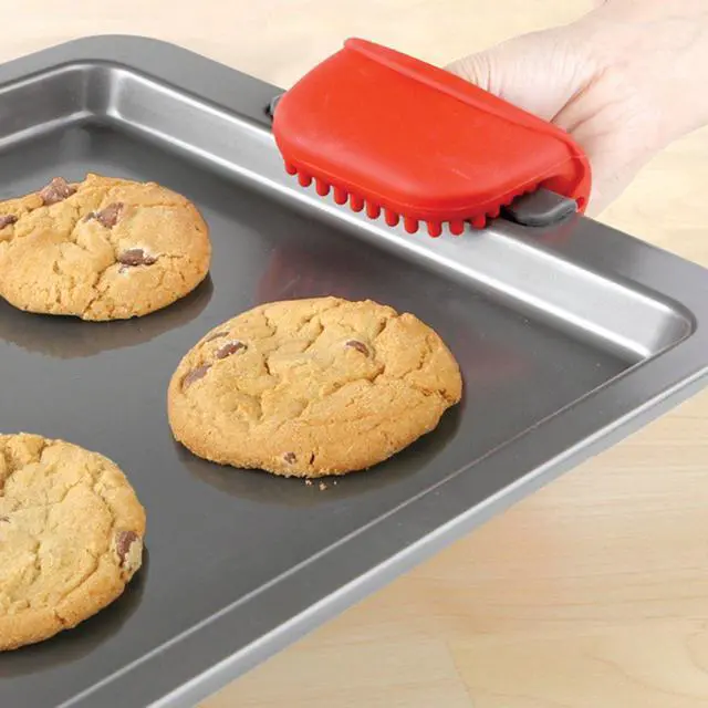 Alt view image 2 of 3 - Mini Silicone Oven Mitt with Raised Nibs, Heat Resistant to 450°F, Red, Dishwasher Safe