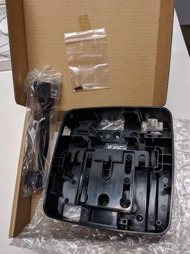 Alt view image 3 of 4 - Aruba Networks Inc. Ap-220 Series Mount Kit Secure