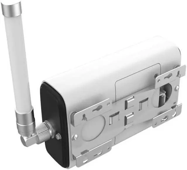 Alt view image 4 of 7 - UG65 Robust LoRaWAN Gateway - WiFi, Ethernet