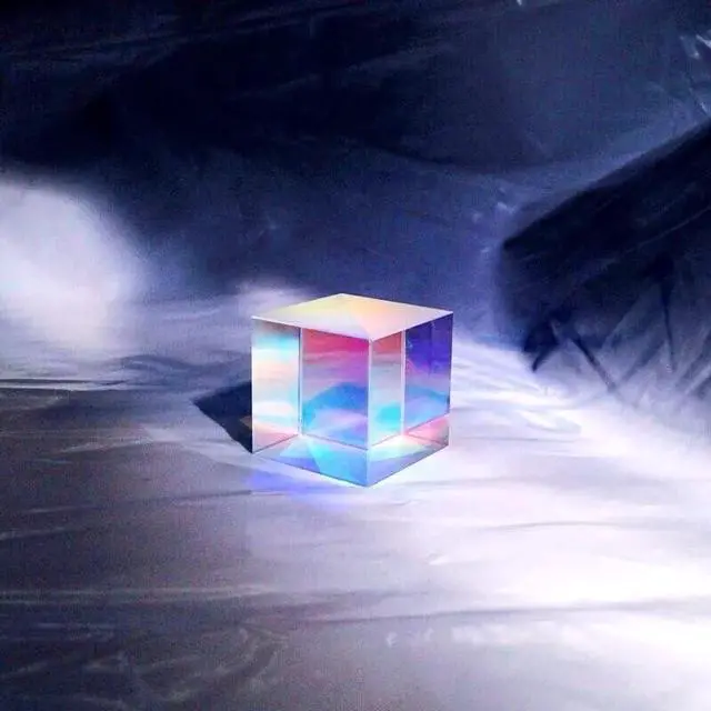 Alt view image 2 of 3 - Xuanthang 20x20x17mm K9 Physical Experiments and The Projector X-Cube Prism Lens