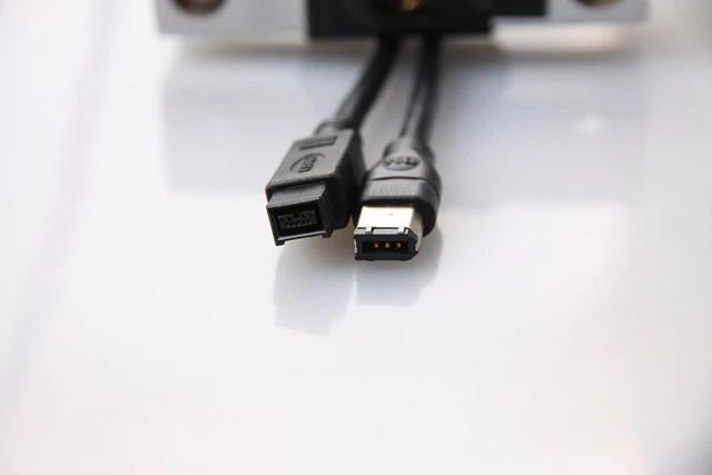 Main image of Premium Firewire Cable 800,IEEE1394B, 6Ft (1.8M) Balck 9 Pin to 6 Pin Male for Printer, PC, Scanner, DVD Player,compactible and Audio equipments