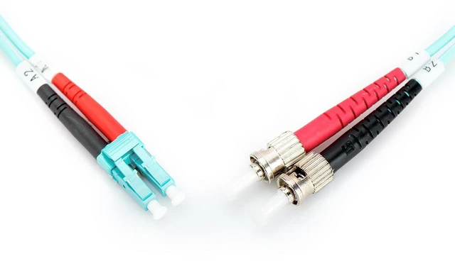 Alt view image 4 of 5 - DIGITUS LWL Patch Cable OM3-2 m LC to ST Fiber Optic Cable - LSZH - Duplex Multimode 50/125µ - 10 GBit/s - Turquoise