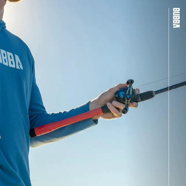 Alt view image 2 of 7 - Tidal Select 7'6" Medium Fast Inshore Casting Rod with Non-Slip Grip, Fuji Reel'
