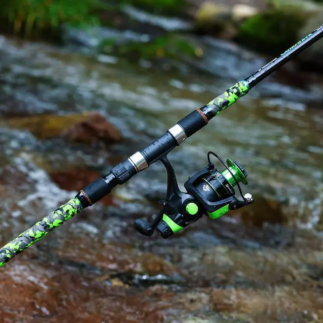 Alt view image 6 of 7 - 3 Piece Surf Fishing Rod Combo Medium/Heavy Travel Spinning Rod with 4000/5000 Size Reel Baitfeeder Combo(9'/10'/11'12')