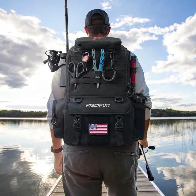 Alt view image 2 of 7 - 52L Fishing Tackle Backpack, 17 Pockets, Rod Holders & 4 Boxes | 52L, 17 compartments, 4 tackle boxes, Rain cover, Breathable support