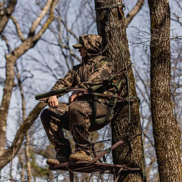 Alt view image 5 of 7 - Viper Steel Climbing Treestand