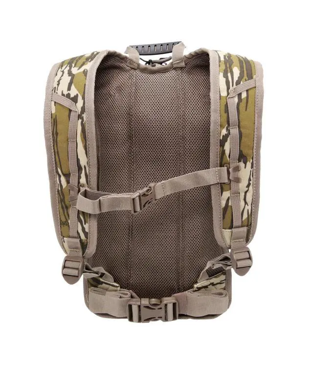 Alt view image 4 of 7 - Outdoors Pro 1075 Hunting Backpack Mossy Oak Bottomland