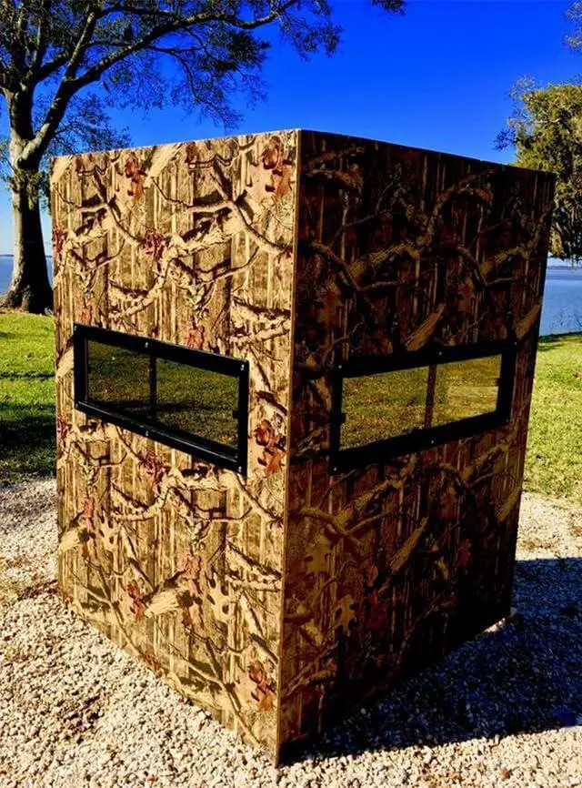 Alt view image 3 of 4 - MAXXED Outdoors Horizontal Slider Deer Blind Window