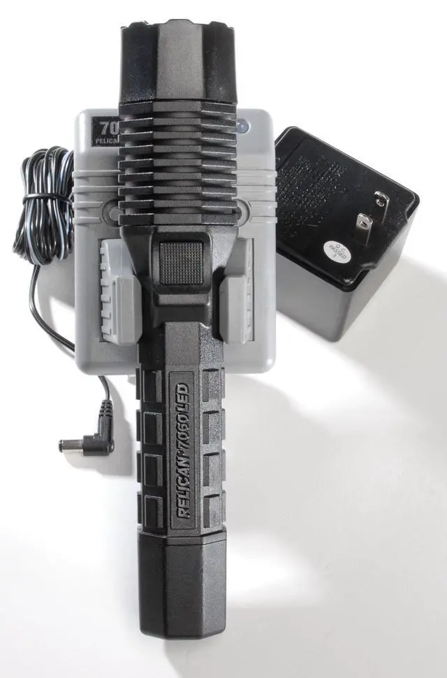 Alt view image 3 of 5 - 7060 Rechargeable Tactical Flashlight With Charger (Black)