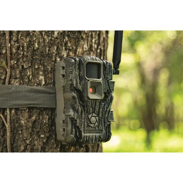 Alt view image 3 of 7 - Sonix Wireless Cellular Game Camera with 720P Video, Infrared Emitters for Nighttime Pictures, Includes 8 AA Duracell Batteries and 16GB SD Card