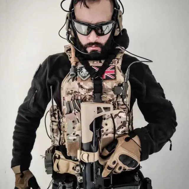 Alt view image 3 of 6 - YAKEDA Quick Release Tactical Outdoor Vest for Adult