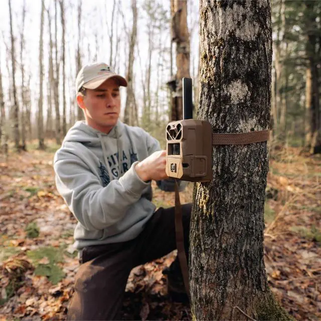Alt view image 3 of 7 - Edge 3 Cellular Trail Camera + Power Mag II Battery Bundle, 40MP HD Photo Capture, 1080p Video, GPS Tracking, Low-Glow Flash, Built-in Memory, Rechargeable USB-C Battery Pack