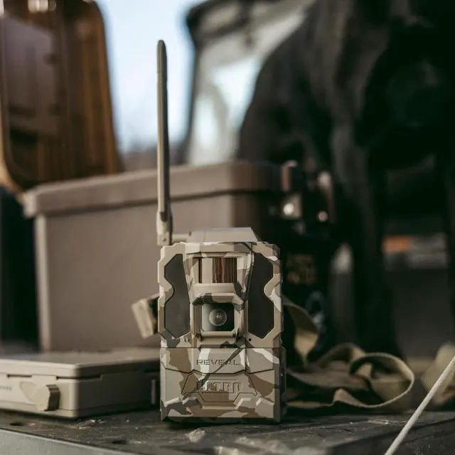 Alt view image 3 of 7 - Reveal Ultra Cellular Trail Camera: 4K Photo, 1080p Video, Live View, GPS Tracking-Enabled, Switchable No-Glow/Low-Glow Flash, LTE Connectivity, LCD Screen - Best Hunting, Game Camera