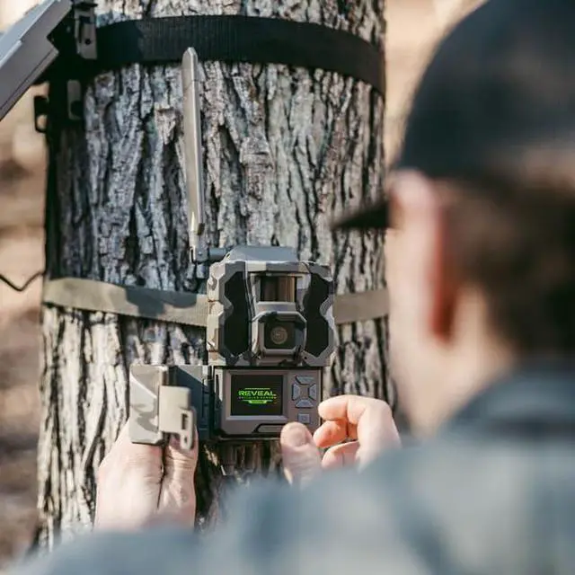 Alt view image 4 of 7 - Reveal Ultra Cellular Trail Camera: 4K Photo, 1080p Video, Live View, GPS Tracking-Enabled, Switchable No-Glow/Low-Glow Flash, LTE Connectivity, LCD Screen - Best Hunting, Game Camera