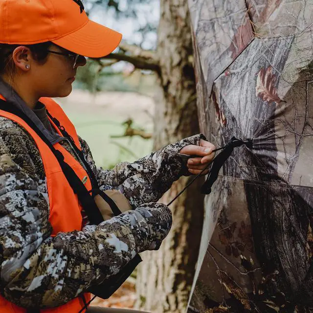 Alt view image 5 of 7 - RA200BW Radar Pop Up Portable Blind, Bloodtrail Backwoods Camo, 67 x 71 x 71