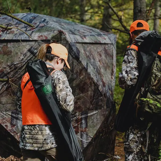 Alt view image 4 of 7 - RA200BW Radar Pop Up Portable Blind, Bloodtrail Backwoods Camo, 67 x 71 x 71