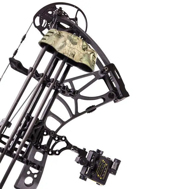Alt view image 7 of 7 - 5-Spot Archery Arrow Quiver, Realtree Edge