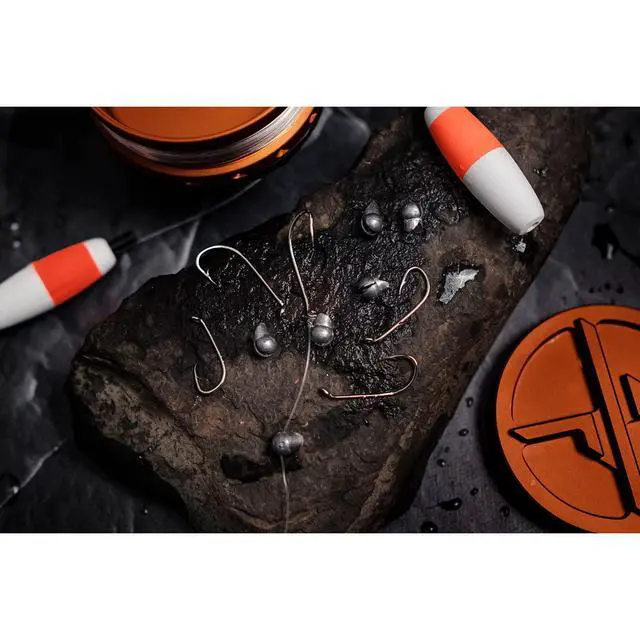 Alt view image 7 of 7 - xREEL Handline Survival Pocket Fishing Kit with Tackle Storage Compartment and Flexible TPE Finger Strap for Optimal Reel Control, Includes 6 Hooks, 6 Split Shot, and 2 Floats