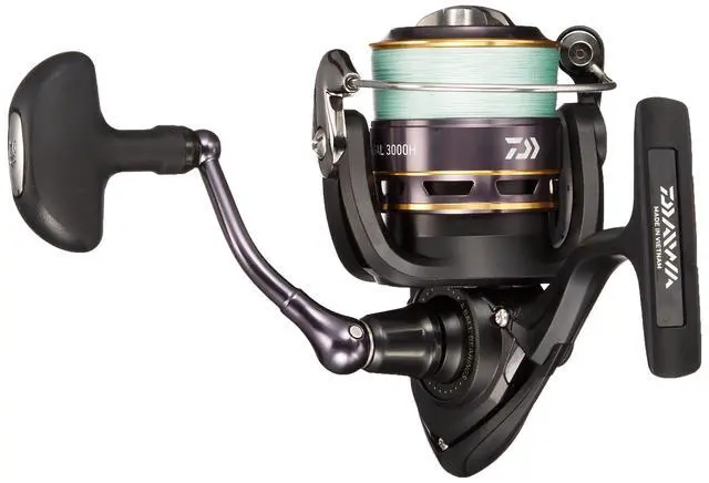 Alt view image 3 of 6 - Spinning Reel (with Thread), 16 Regal, PE Line Included (2016 Model)