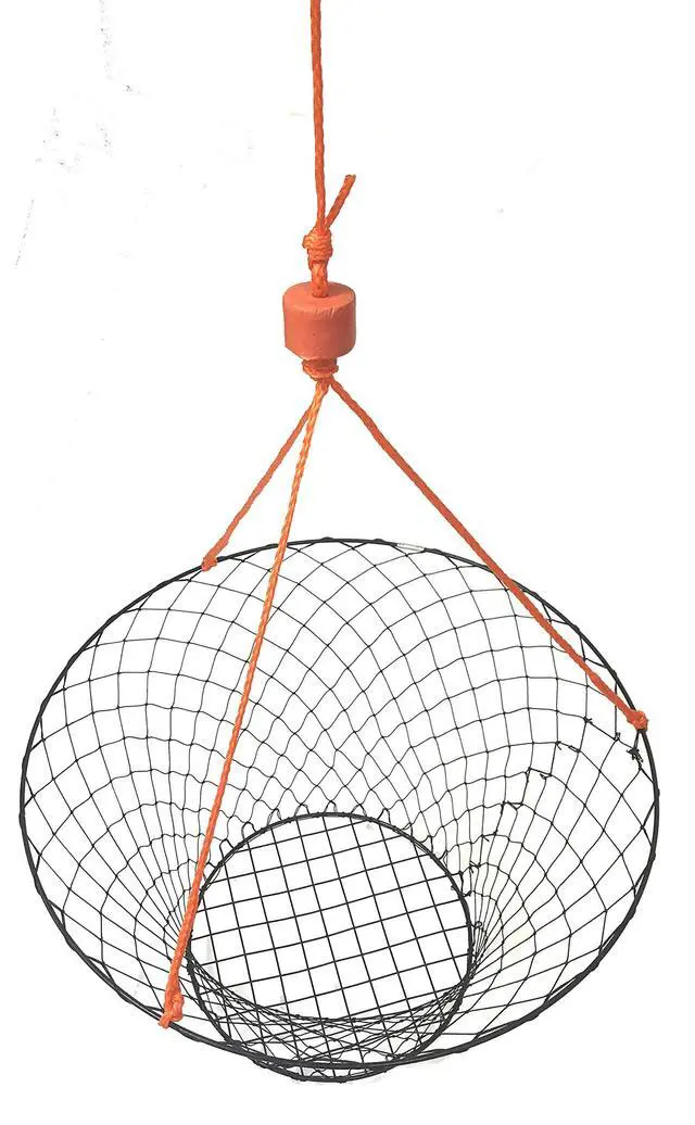 Alt view image 2 of 5 - Vinyl Coated 30-Inch Crab Ring with 50-feet Rope and Accessories