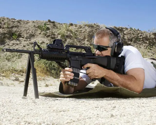 Alt view image 6 of 6 - Shooting Mat, Extra Large Folded Shooting Mats Prone Padded Hunting Accessories for Range Hunting