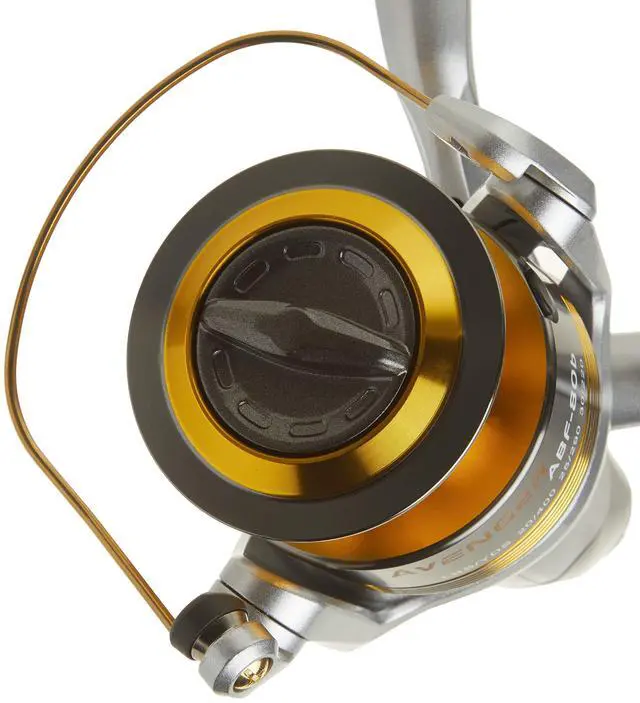 Alt view image 4 of 5 - Avenger ABF B Series Graphite Baitfeeder Saltwater Spinning Reel