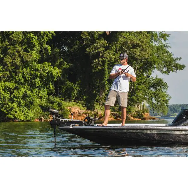 Alt view image 5 of 7 - Ambassadeur SX Baitcast Fishing Reel