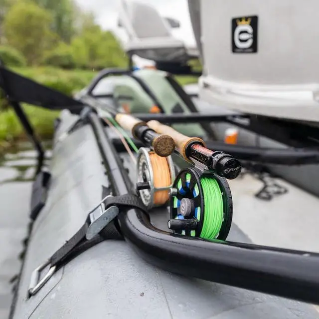 Alt view image 3 of 6 - 444 SL Fly Line, Mint Green
