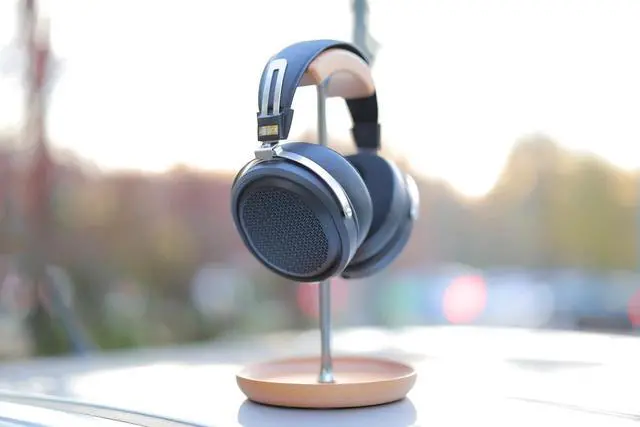 Alt view image 2 of 4 - FT1 Pro Open-Back Planar Magnetic Wired Hi-Fi Headphones for Home, Studio, Recording, High Sensitivity (Blue)