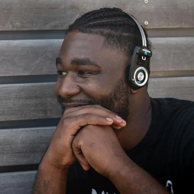 Alt view image 7 of 7 - Porta Pro Wireless 2.0 Retro 80s Style On-Ear Headphones, Black | 20+ Hour Battery Life, USB-C Charging, Microphone, Analog Audio Pass Through