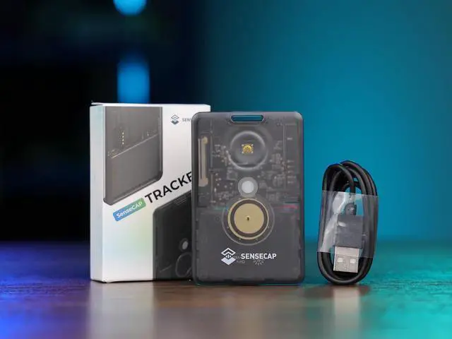 Alt view image 3 of 7 - SenseCAP Card Tracker T1000-E for Meshtastic