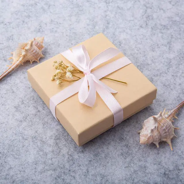 Alt view image 4 of 7 - Jewelry Gift Boxes 20 Pack 3.5x3.5x1 Inch Cardboard Jewelry Boxes,Small Gift Boxes for Jewelry Earrings Necklaces Handmade Bangles Bracelets(Brown)