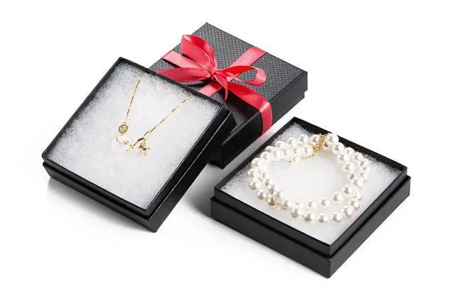 Alt view image 5 of 7 - 20 Pack 3.5x3.5x1 Inch Cardboard Jewelry Boxes,Bracelets,Earrings,Jewelry,Small Gift Packaging,Jewelry Gift Boxes with Lids and Filled with Cotton(Black)