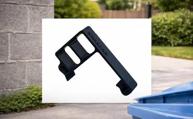 Alt view image 3 of 5 - Trash Can Ventilation Clip for U.S. Curbside Bins, Lid Spacer for Odor Reduction, Fits Residential Roller Trash Cans, Black