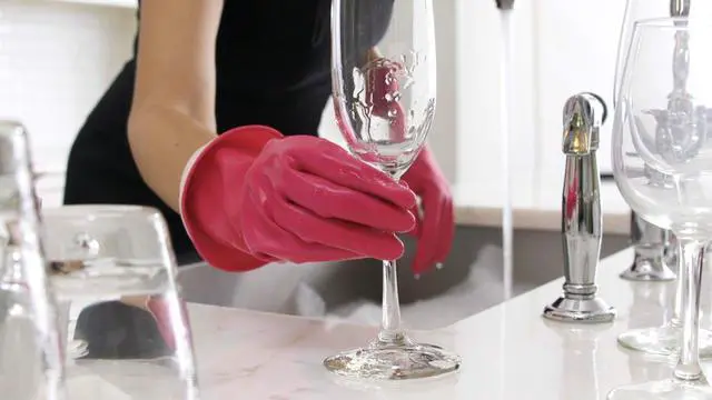 Alt view image 3 of 7 - Premium Waterblock Cleaning Gloves, Small