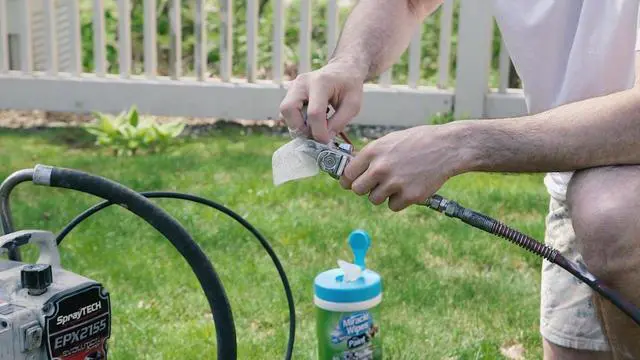 Alt view image 2 of 6 - for Paint Prep & Cleanup, Remove Tough Grime Build-Up, Wet Paint, Caulking, Epoxy, Colorant, and more from Hands, Surfaces, & Tools - 30 Count