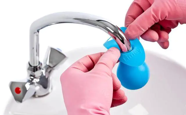 Main image of Homehardware Limey Tap Descaling Gadget for Lime Scale Removal, Blue