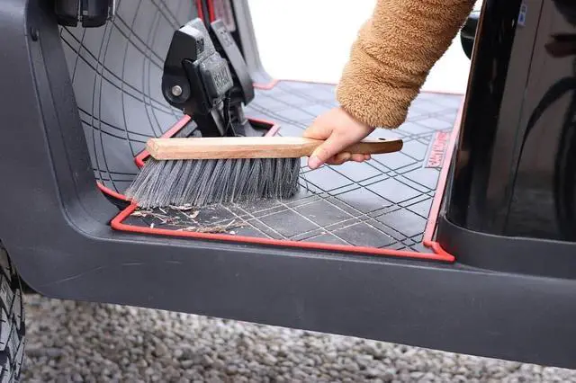 Alt view image 4 of 7 - Golf Cart Floor Mat Black Red Trim for Club Car Precedent 04+, Tempo/Onward 17+