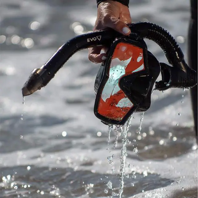 Alt view image 6 of 7 - Hi Definition Mask and Snorkel Combo - Single Lens Adult Set - Diving Mask With Valve - Scuba Accessories