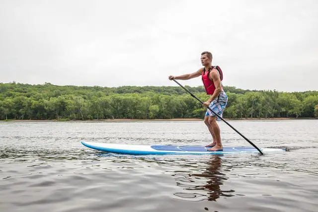 Alt view image 3 of 5 - Universal Paddle Vest, Adult, U.S. Coast Guard and Transport Canada Approved, Lightweight, Freedom of Movement